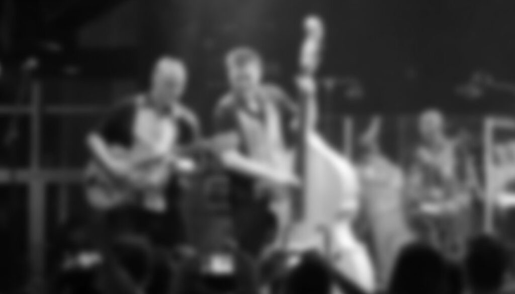bw-blur-paris