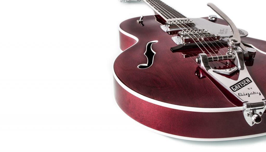 chrome-close-up-electric-guitar-376452